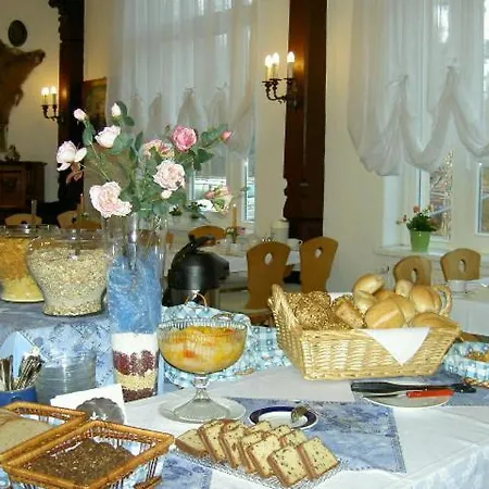 Hotel-pension Seeblick 3*