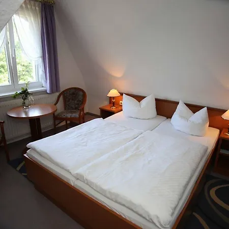 Hotel-pension Seeblick Ostseebad Kühlungsborn