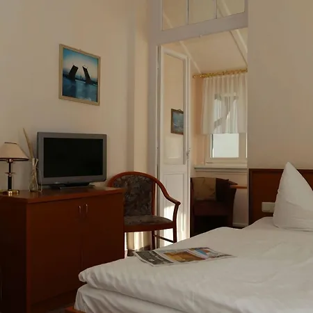 Hotel-pension Seeblick Ostseebad Kühlungsborn