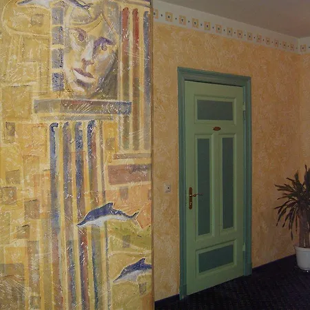 Hotel-pension Seeblick 게스트하우스 Ostseebad Kühlungsborn