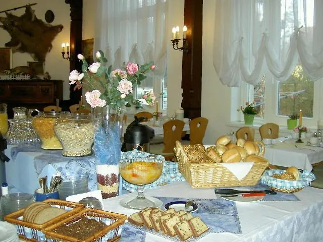 Hotel-pension Seeblick 3*